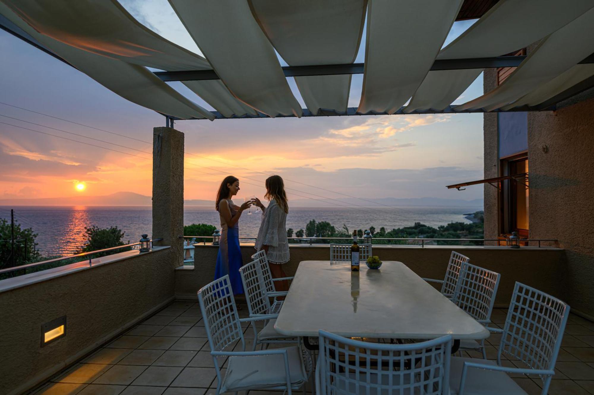 Mani Tower Villa Akrogiali Dış mekan fotoğraf